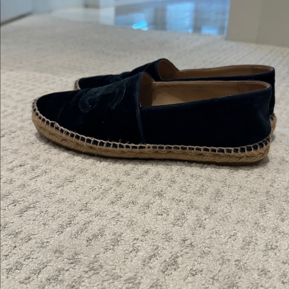 Chanel Espadrille 40 Velvet Cap Toe CC Monogram Flats CC-0712N-0004 - Picture 12 of 12